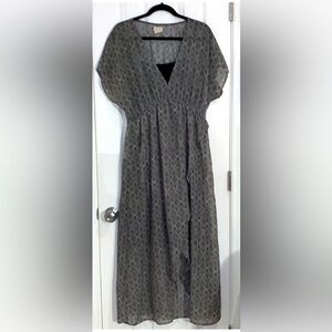 Vintage California maxi dress black and white with slip dress underneath size L